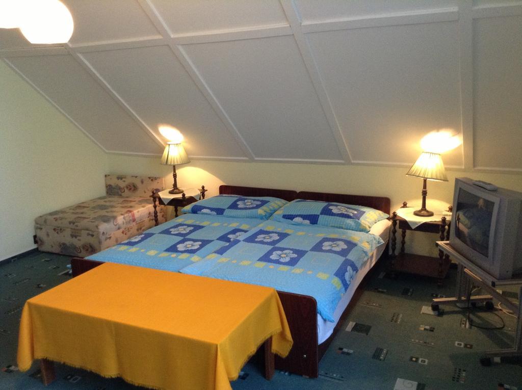 Muskatli Vendeghaz Bed and Breakfast Hévíz Værelse billede
